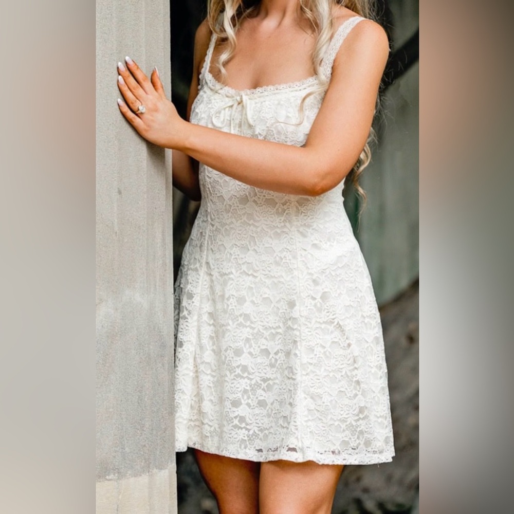 Romantic White Lace A- Line Mini Dress